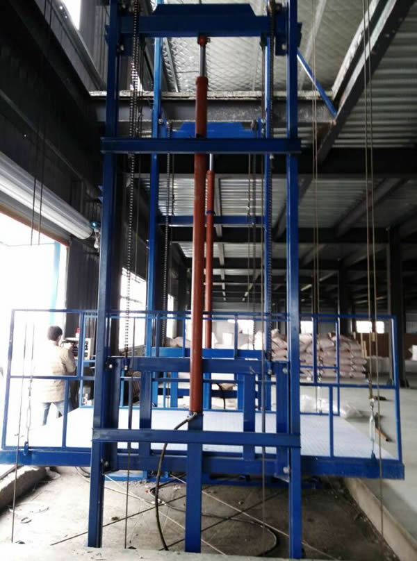 導(dǎo)軌式升降機(jī)安裝說(shuō)明